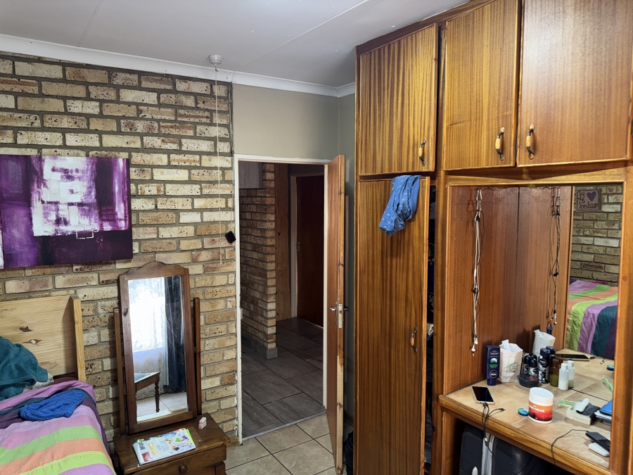 To Let 2 Bedroom Property for Rent in Miederpark North West